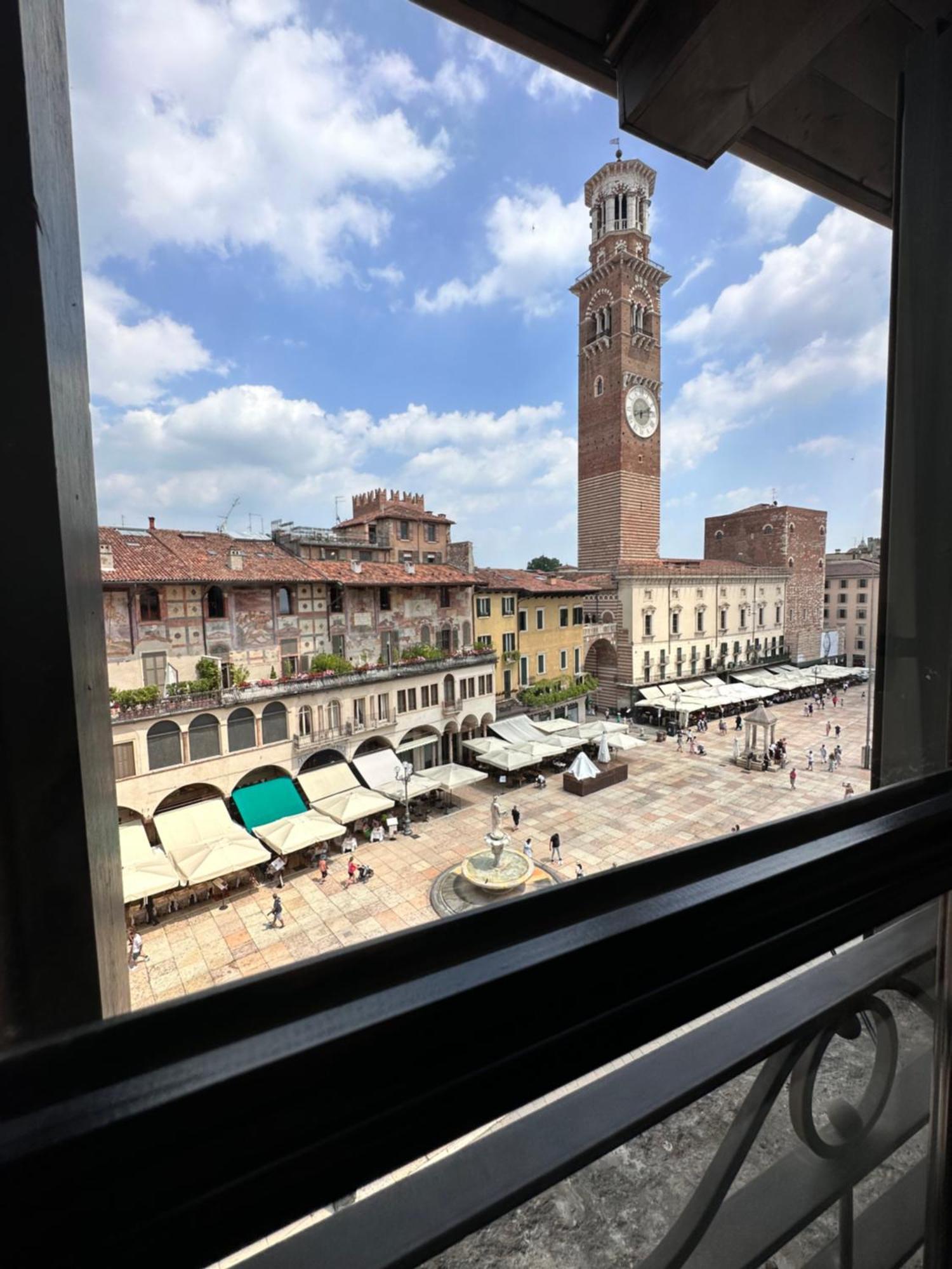 Truly Verona - Delle Erbe Suites Exterior foto