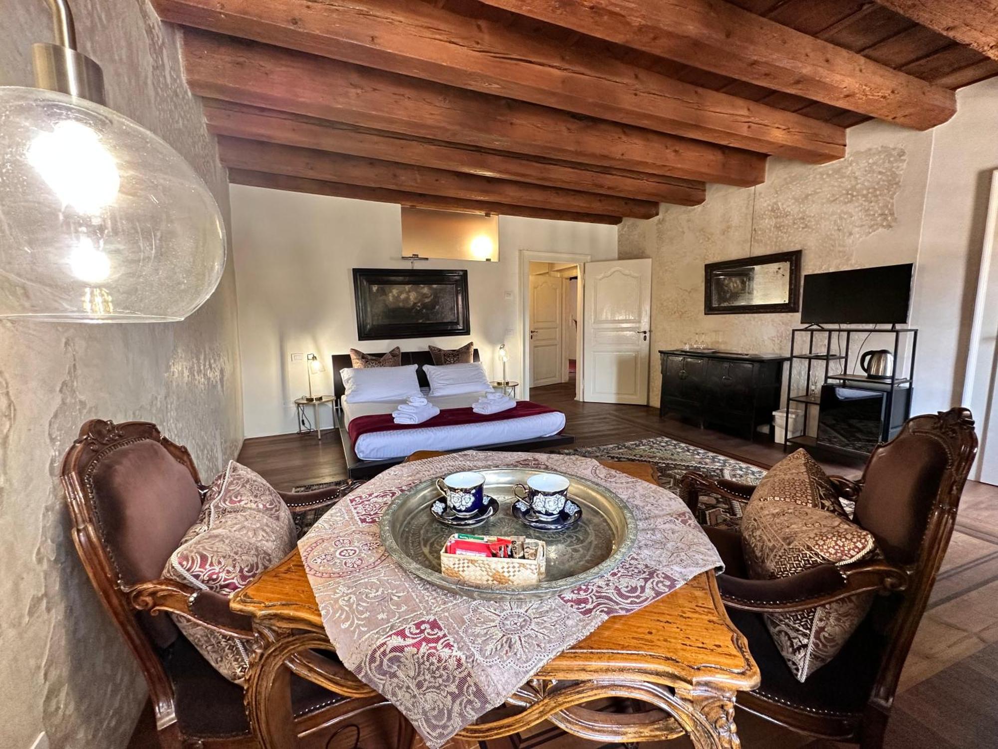 Truly Verona - Delle Erbe Suites Exterior foto