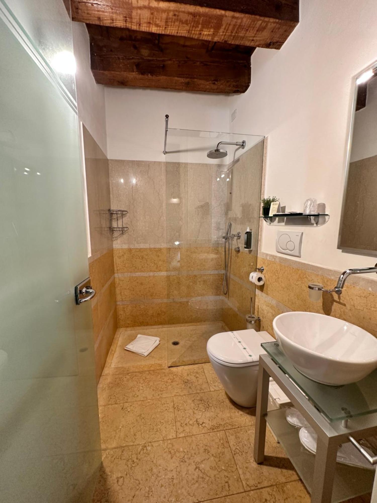 Truly Verona - Delle Erbe Suites Exterior foto
