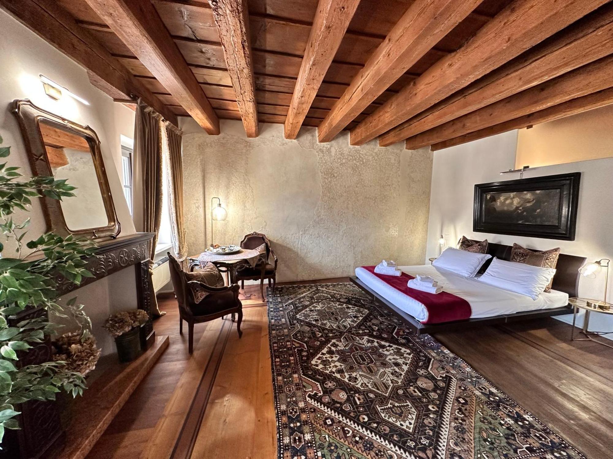 Truly Verona - Delle Erbe Suites Exterior foto